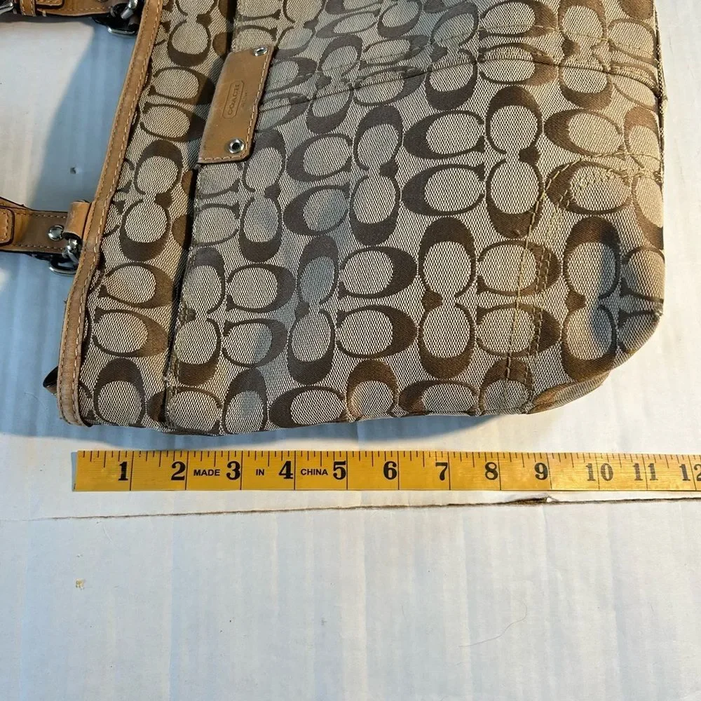 Coach Hampton Signature Brown Tote Bag F13077